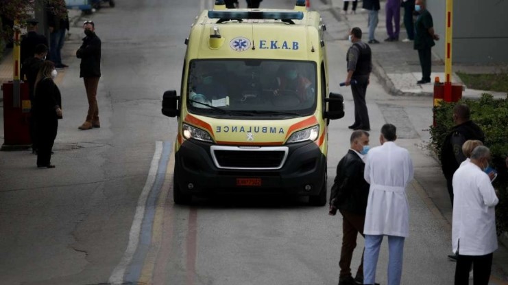 Ασύλληπτη οικογενειακή τραγωδία στην Κρήτη: Νεκρή 46χρονη μητέρα 2 παιδιών, έδωσε τέλος με τον πιο τραγικό τρόπο Ασύλληπτη οικογενειακή τραγωδία στην Κρήτη: Νεκρή 46χρονη μητέρα 2 παιδιών, έδωσε τέλος με τον πιο τραγικό τρόπο