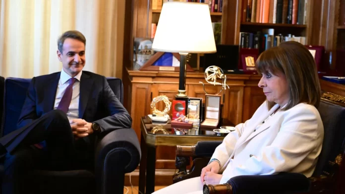 Μητσοτάκης σε Σακελλαροπούλου: Δώσατε στον θεσμό τα δικά σας ξεχωριστά χαρακτηριστικά