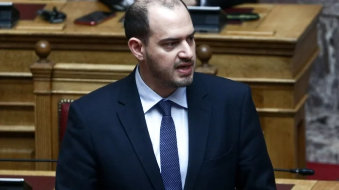 «Θέμα κοινωνικής δικαιοσύνης η αντιμετώπιση της φοροδιαφυγής», ανέφερε ο υφυπουργός Εθνικής Οικονομίας και Οικονομικών.