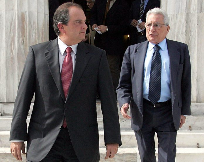 Ο Πέτρος Μολυβιάτης, στενός συνεργάτης του Κώστα αλλά και του Κωνσταντίνου Καραμανλή, υπήρξε μια από τις πλέον αναγνωρίσιμες μορφές της σύγχρονης ελληνικής διπλωματίας και πολιτικής.