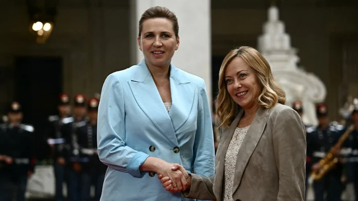 Τη σχετική επιστολή υπέγραψαν και άλλες επτά χώρες.