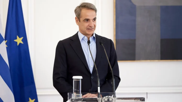 «Πρόκειται για μία μαύρη σελίδα στην παγκόσμια ιστορία, που παραβιάζει τον πυρήνα κάθε αξίας ανθρωπισμού», ανέφερε, μεταξύ άλλων, ο πρωθυπουργός.