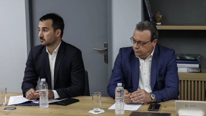 Σωκράτης Φάμελλος και Αλέξης Χαρίτσης διατύπωσαν εκ διαμέτρου αντίθετες απόψεις για τυχόν ευθύνες του πρωθυπουργού, Κυριάκου Μητσοτάκη