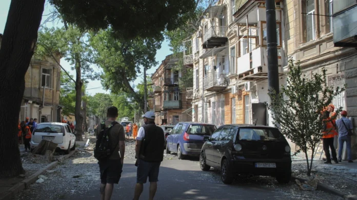 «Οι σοροί 1.212 πεσόντων υπερασπιστών έχουν επιστραφεί στην Ουκρανία» ανέφερε σε ανακοίνωσή της η κυβερνητική υπηρεσία