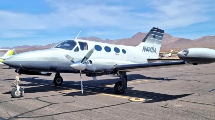 Το δικινητήριο αεροσκάφος, τύπου Cessna 414 συνετρίβη στη θαλάσσια περιοχή δυτικά του Σαν Ντιέγκο, το μεσημέρι της Κυριακής